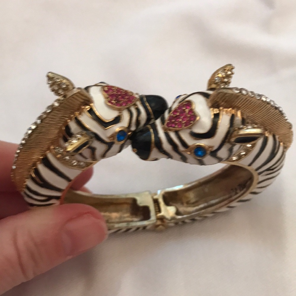 Cuff bracelet Betsey Johnson